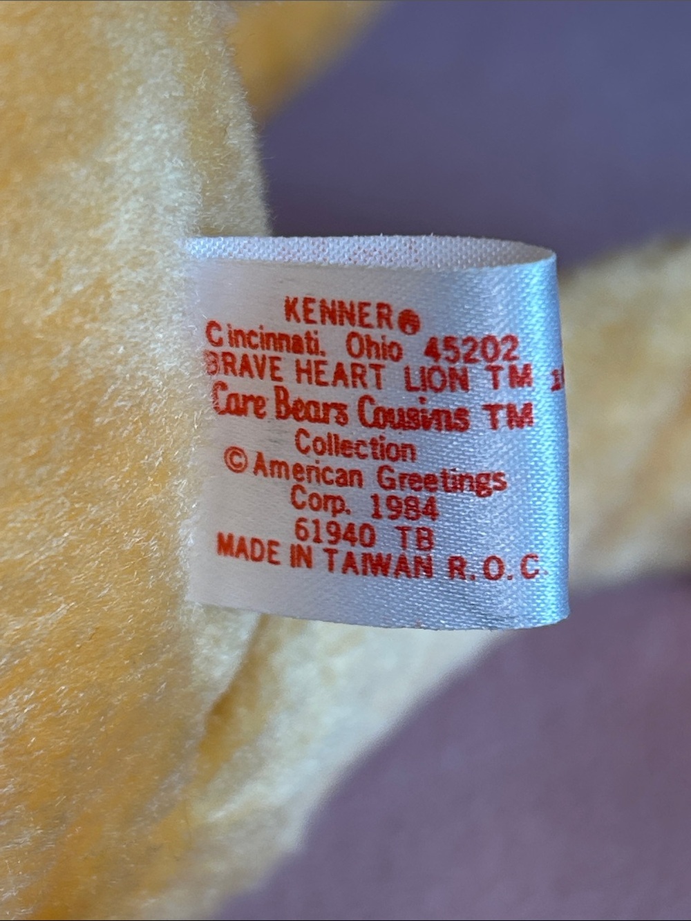 Vintage Kenner 1984 Care Bears Cousins 13” Brave Heart Lion - Picture 5 of 10